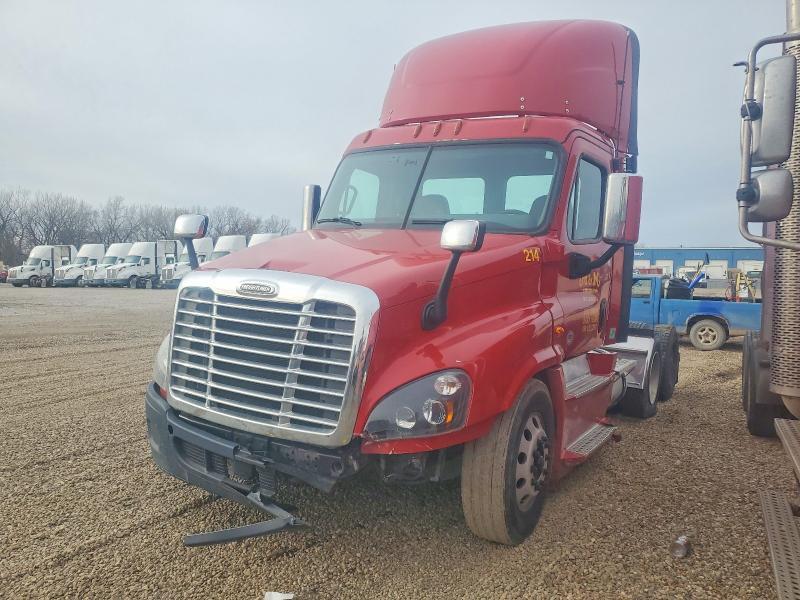 2020 Freigliner Cascadia 125