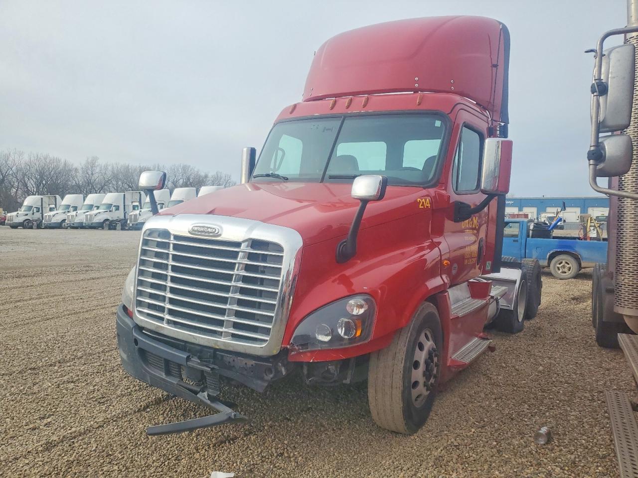 2020 Freigliner Cascadia 125