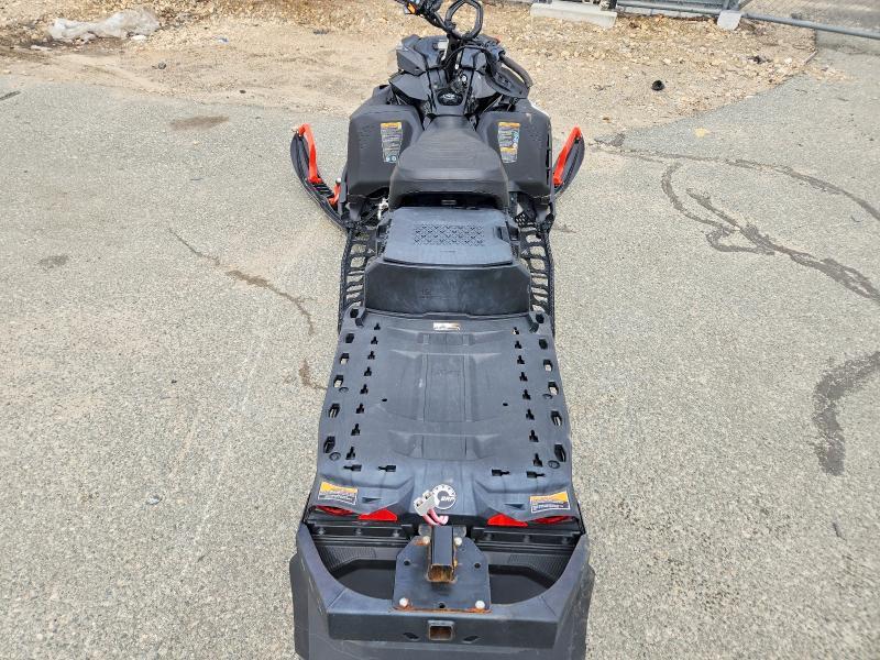 2025 Skidoo Snowmobile