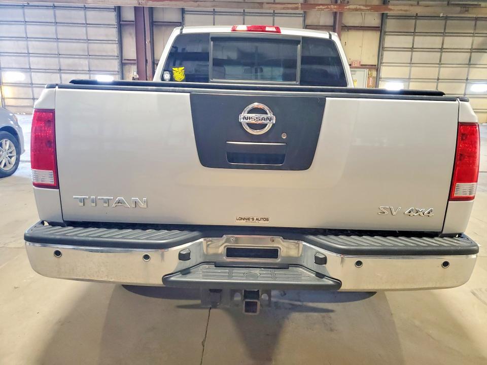 2012 Nissan Titan SV