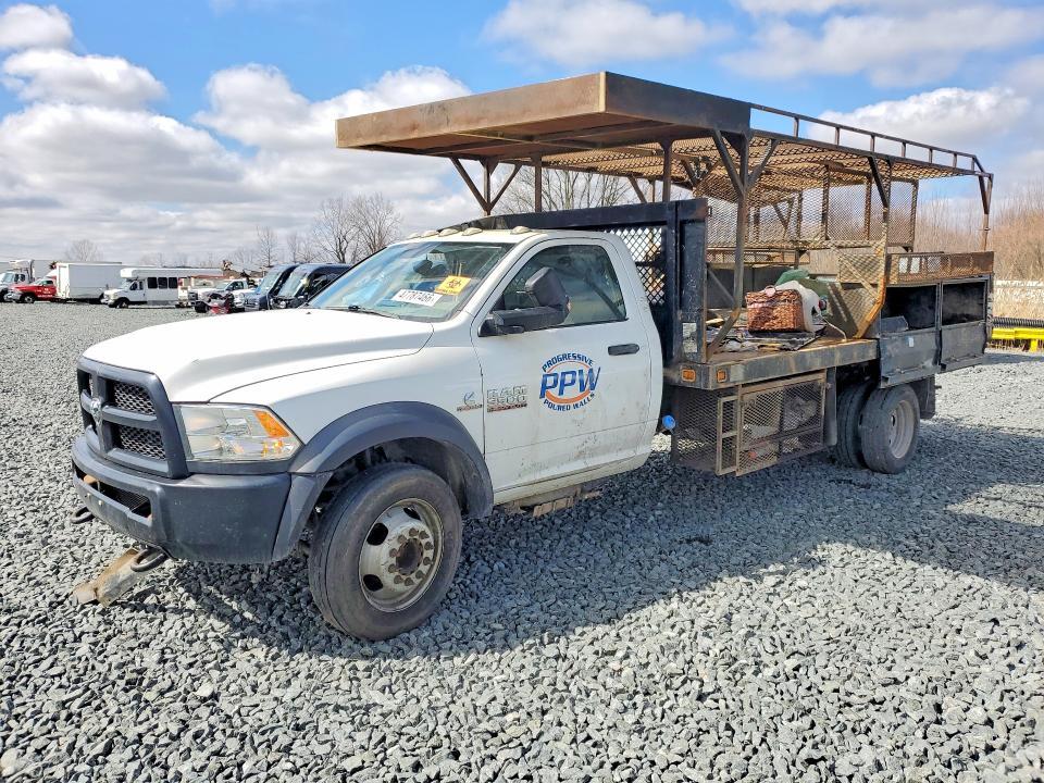 2016 Dodge RAM 5500 Flatbed Truck