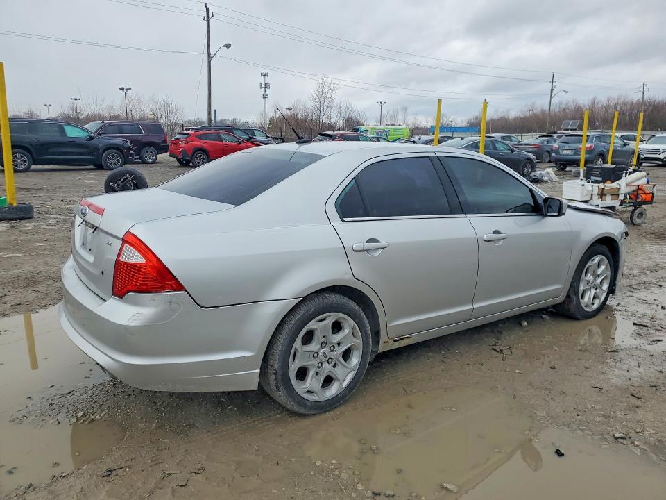 2011 Ford Fusion se