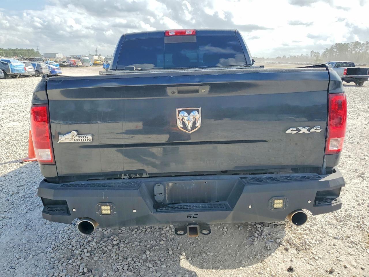 2017 Dodge RAM 1500 SLT