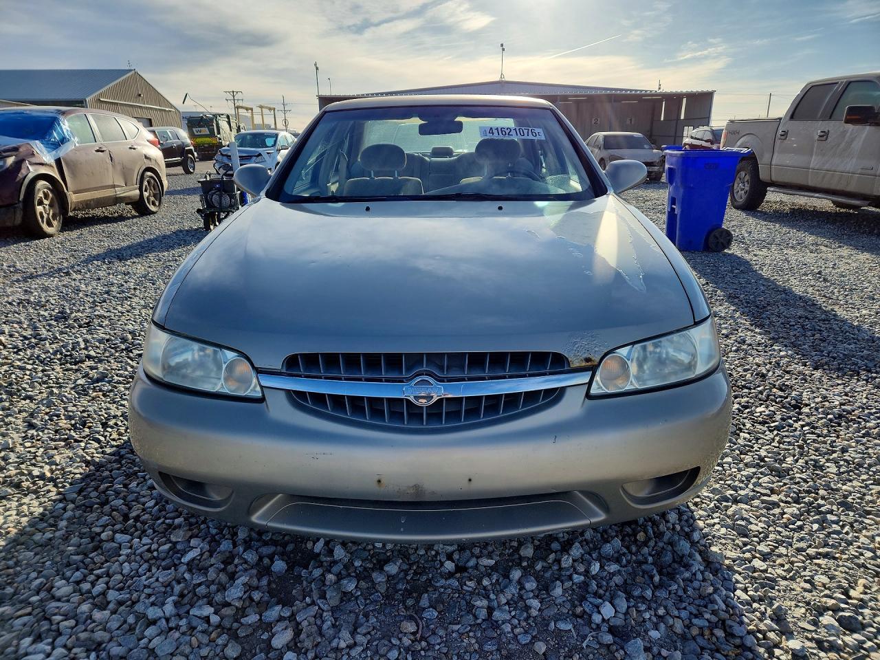 2000 Nissan Altima xe