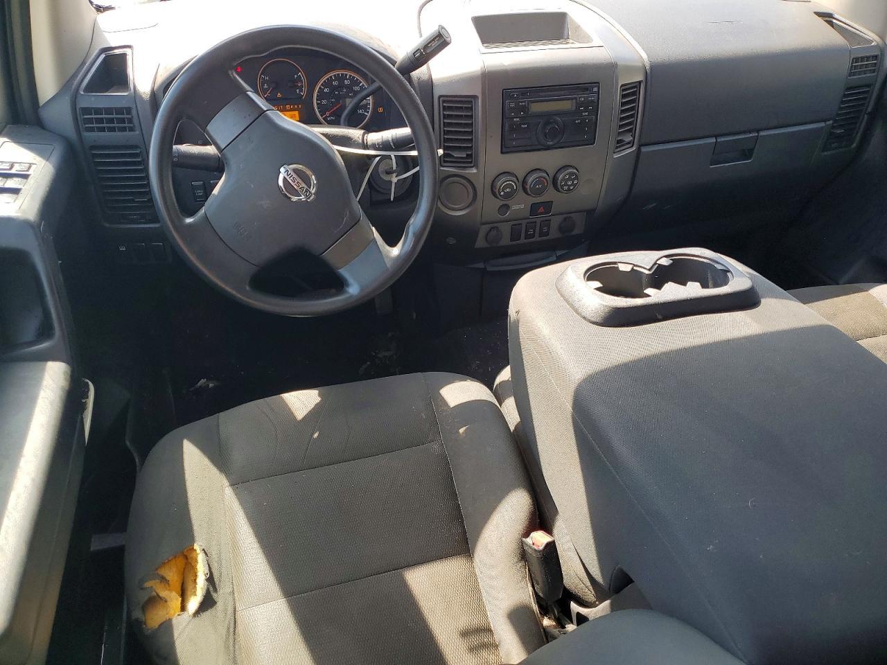 2010 Nissan Titan XE