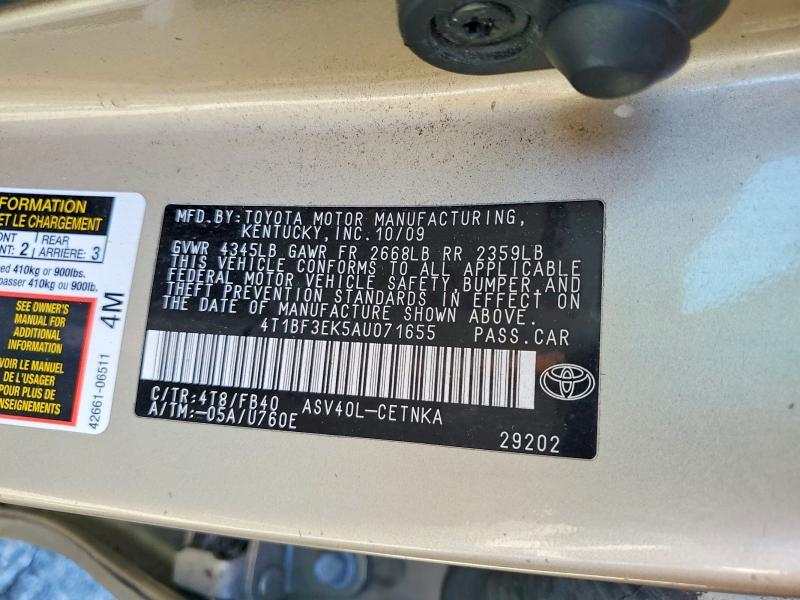 2010 Toyota Camry le