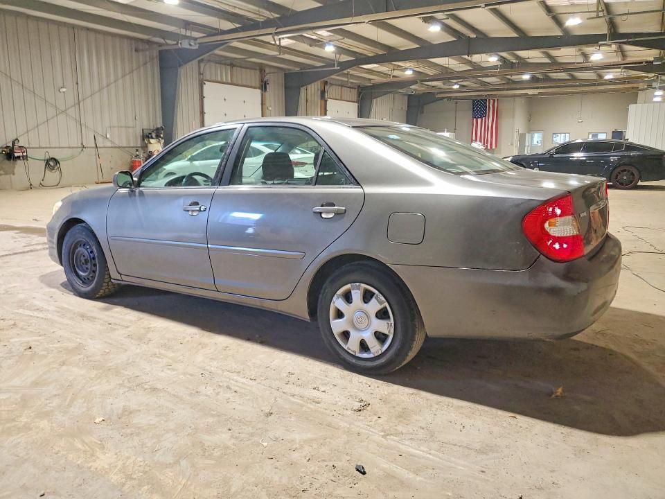 2004 Toyota Camry