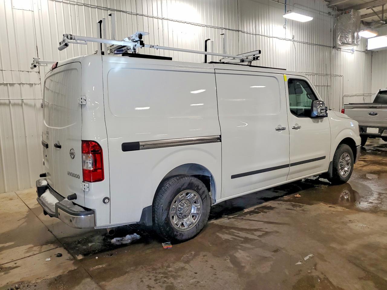 2020 Nissan NV 3500 HD SL