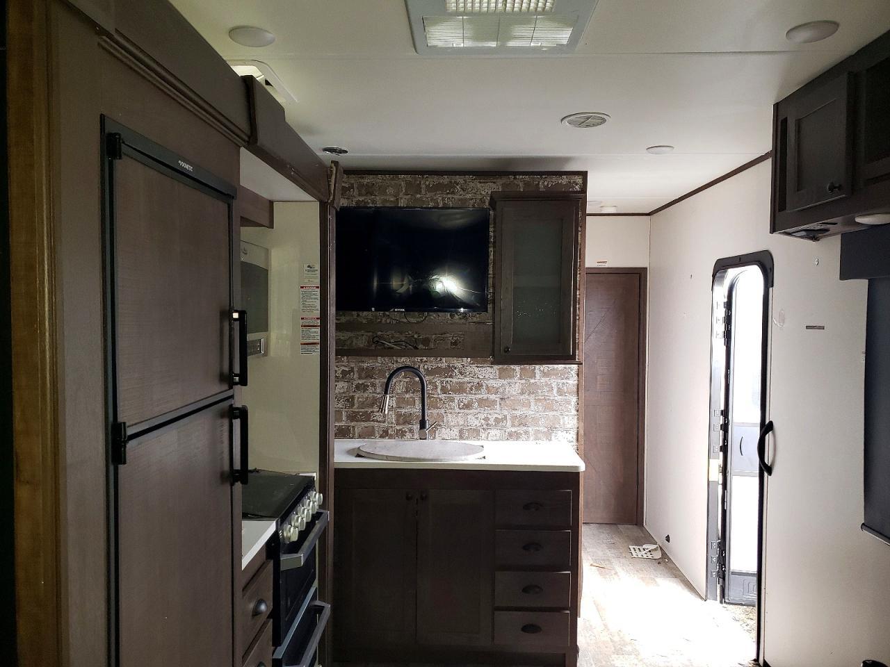 2021 XLR Hyper Lite