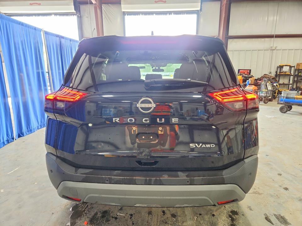 2022 Nissan Rogue sv