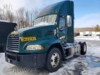 2017 Mack CXU613 Semi Truck