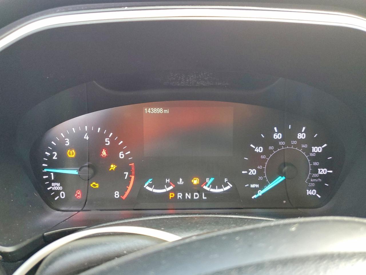 2020 Ford Escape sel