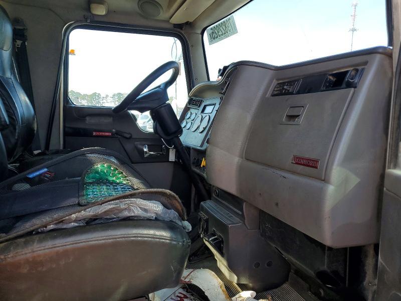 2016 Kenworth T330 Dump Truck