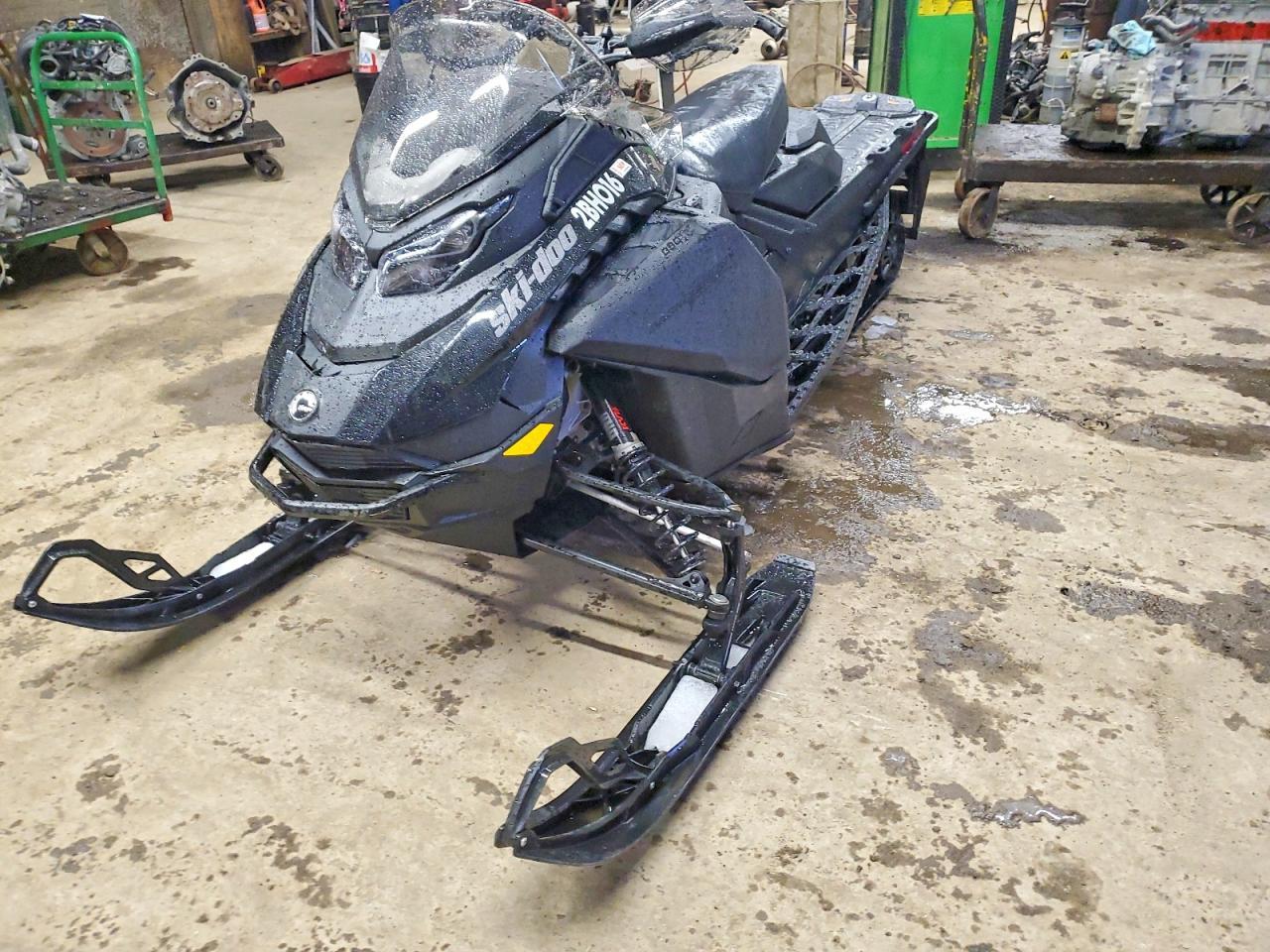 2026 Skidoo 2026 SKI-DOO Backcountry Adren 8