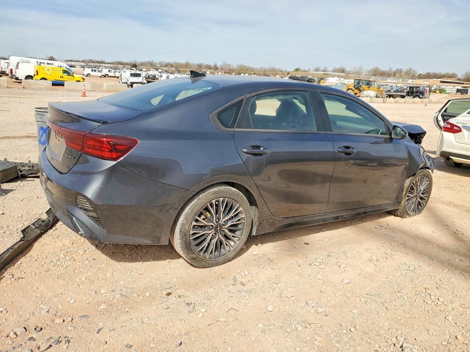 2024 KIA Forte Gt-line