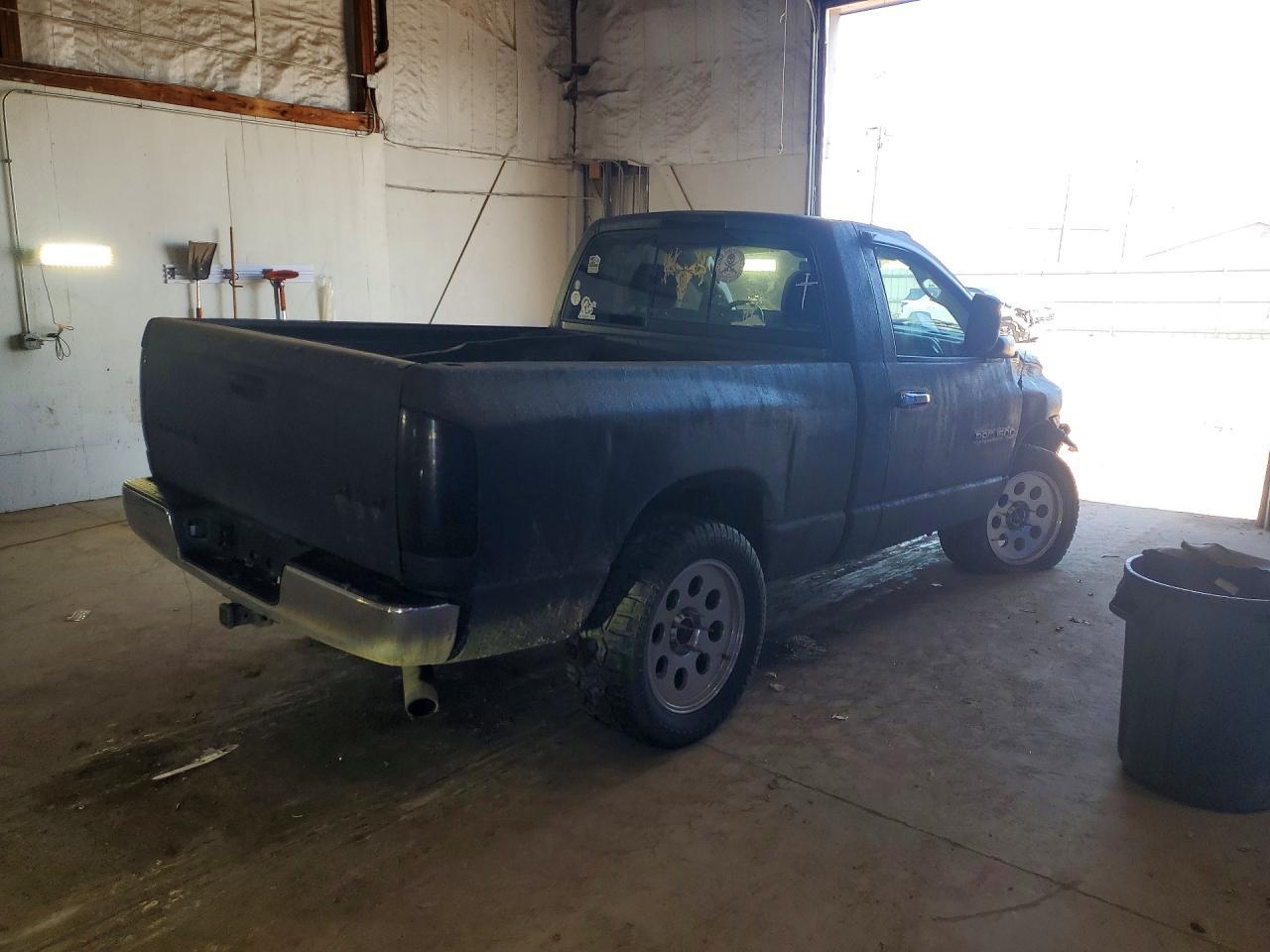 2005 Dodge RAM 1500 ST