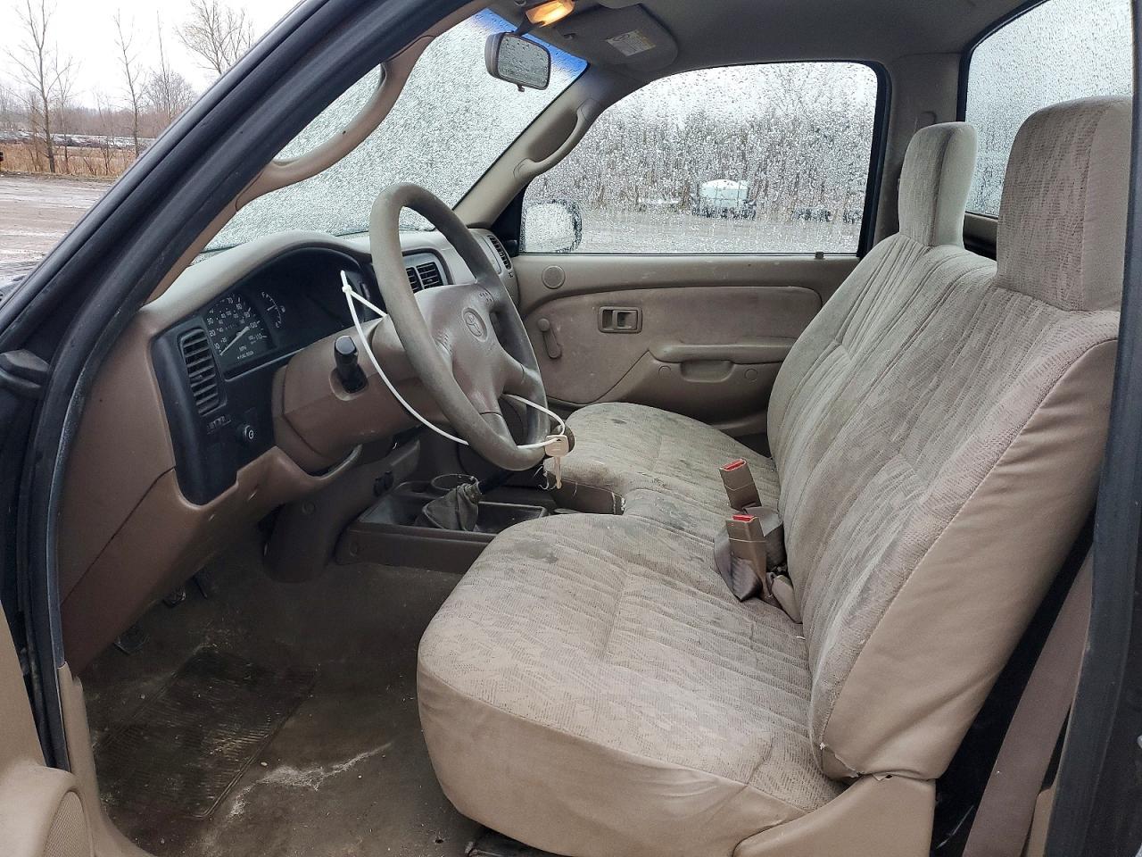 2002 Toyota Tacoma Base