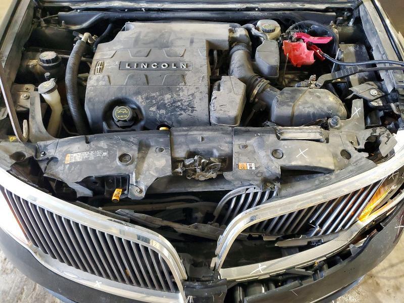 2015 Lincoln MKS