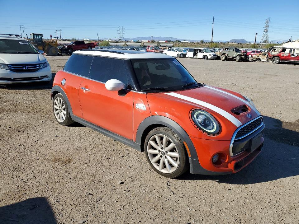 2020 Mini Cooper s