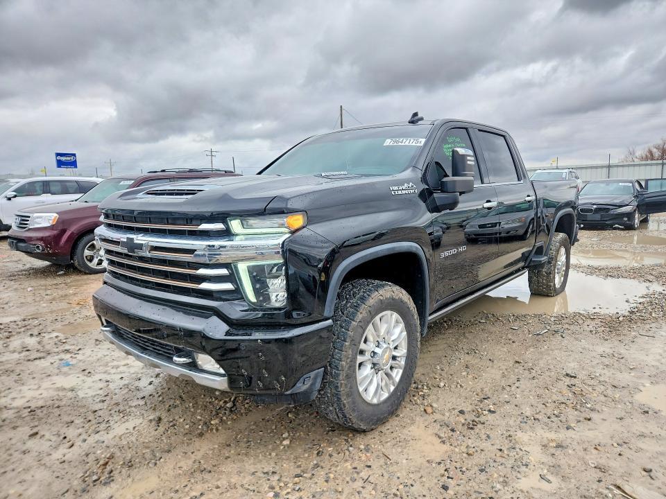 2022 Chevrolet Silverado K3500 High Country