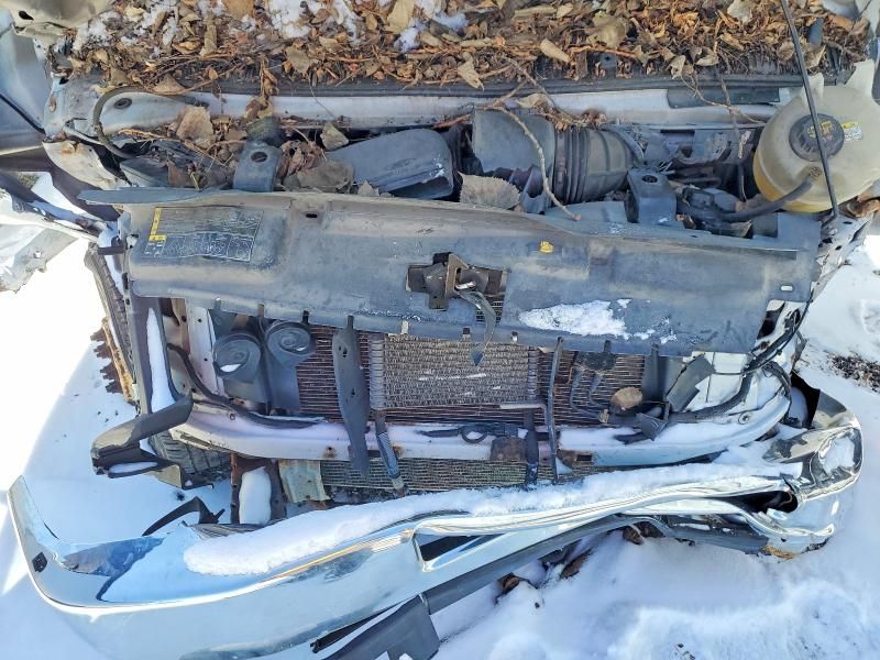 2012 Ford Econoline E350 Super Duty Cutaway Van