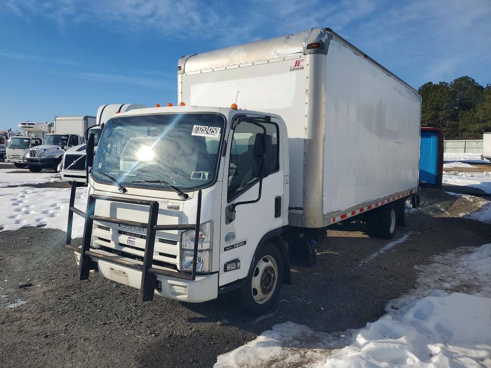 2014 Isuzu NRR BOX Truck