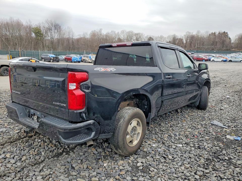 2022 Chevrolet Silverado LTD K1500 Custom