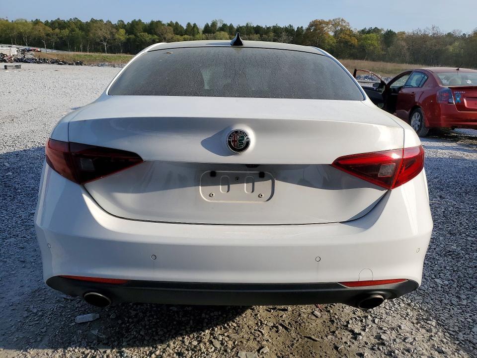 2017 Alfa Romeo Giulia