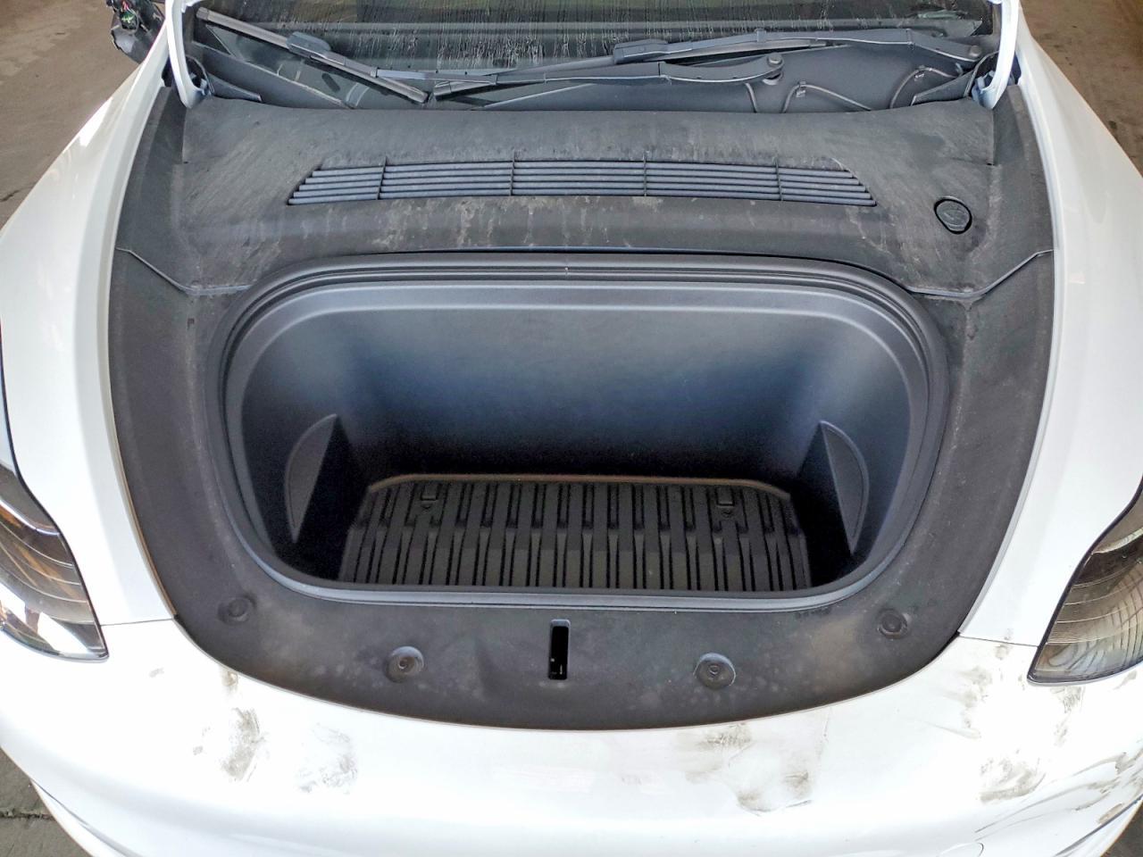 2023 Trailers Model Y