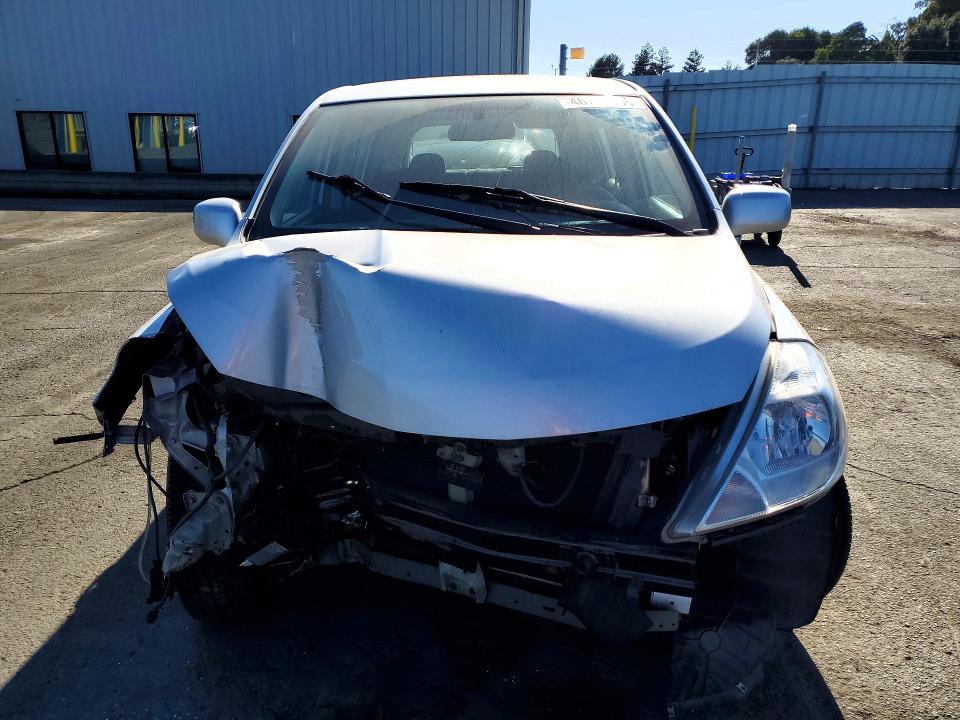 2007 Nissan Versa 1.8 s