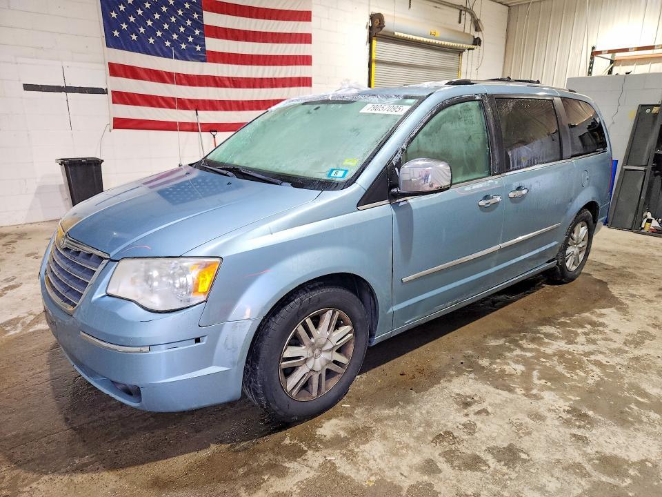 2010 Chrysler Town & Country Limited