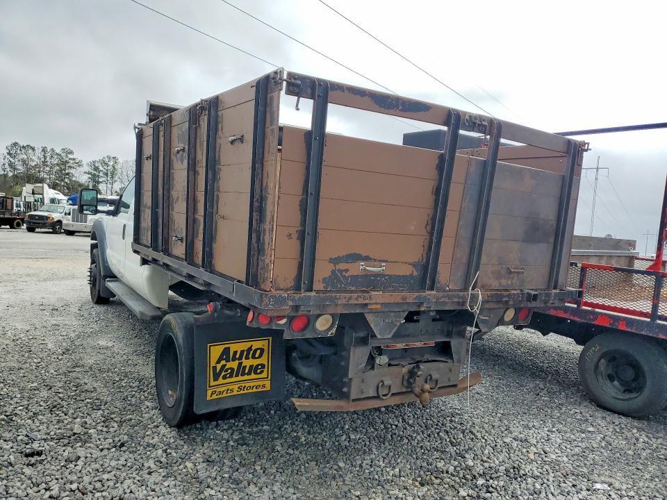 2013 Ford F450 Super Duty Flatbed Truck