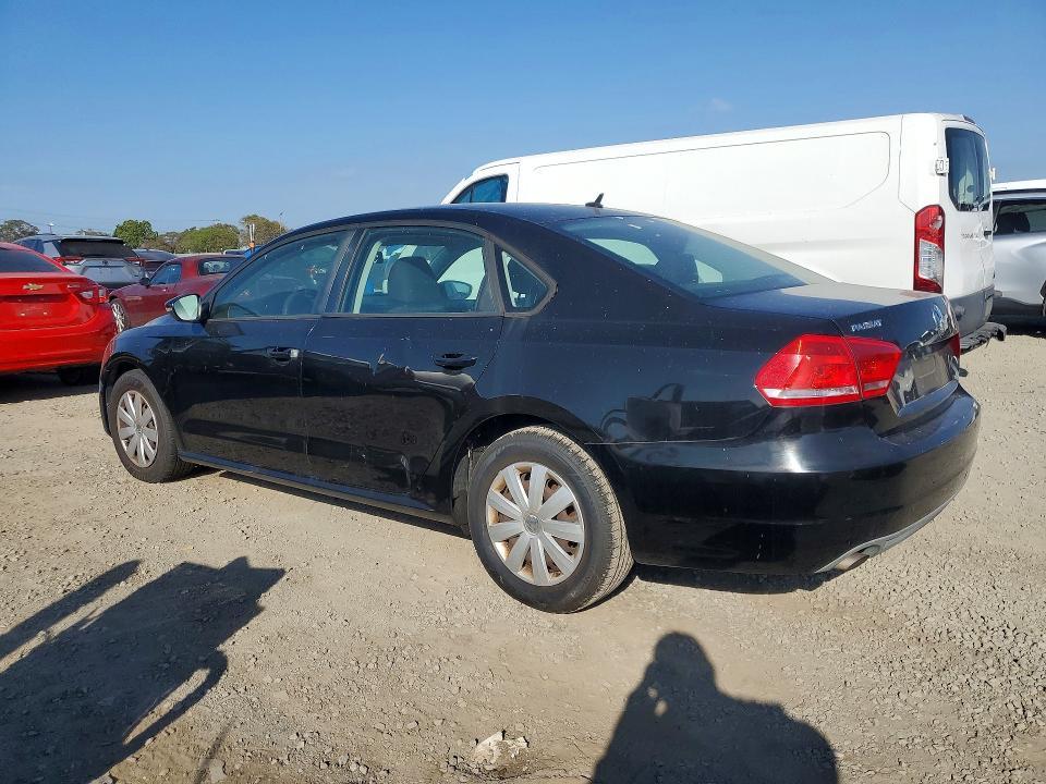 2012 Volkswagen Passat s