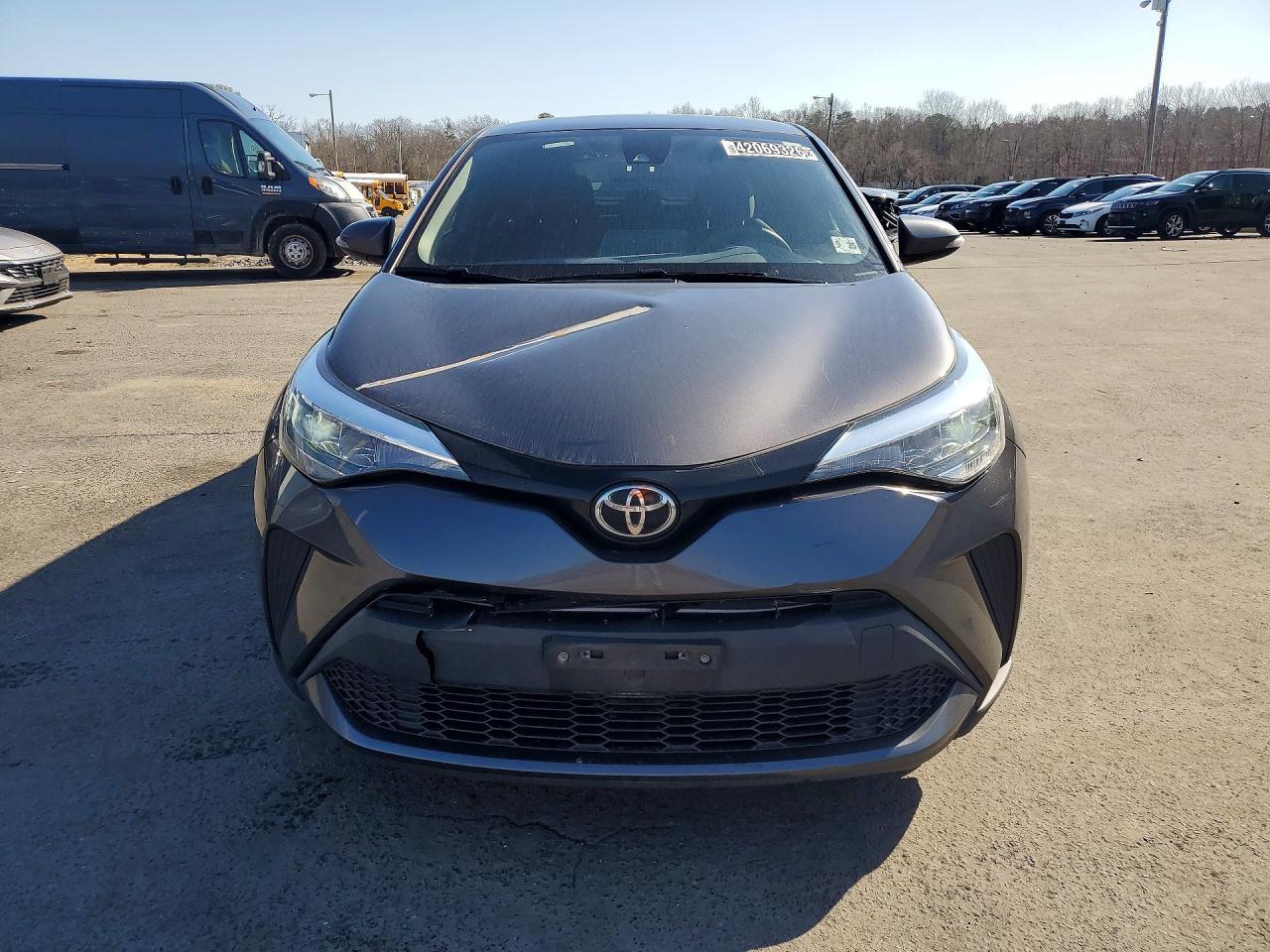 2020 Toyota C-hr xle