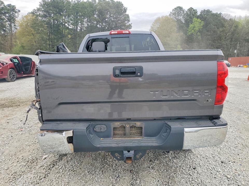 2014 Toyota Tundra SR5