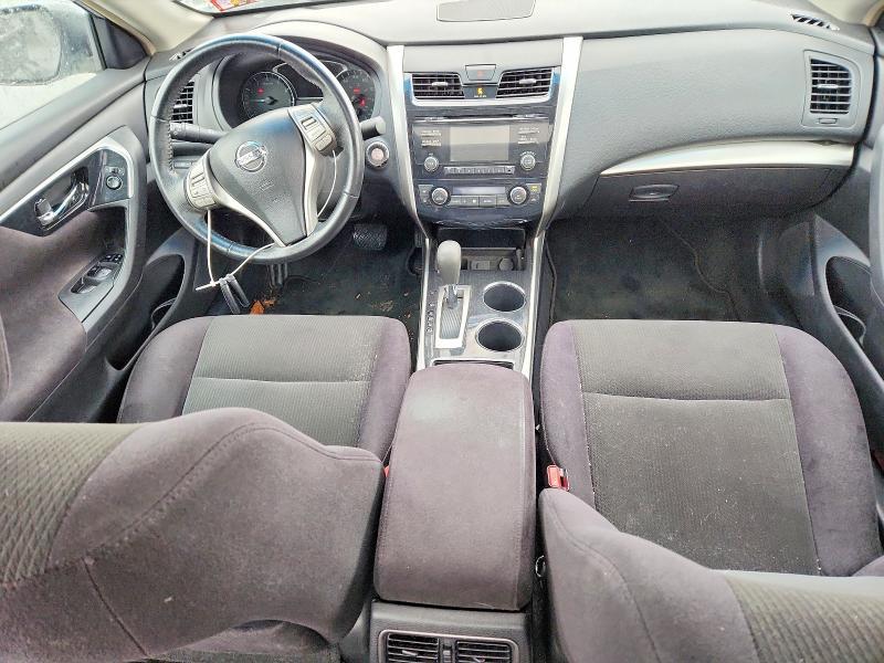 2013 Niss Altima 2.5 sv