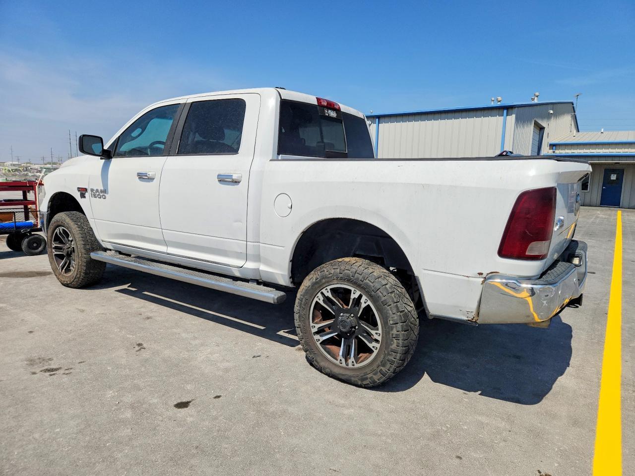 2015 Dodge RAM 1500 SLT