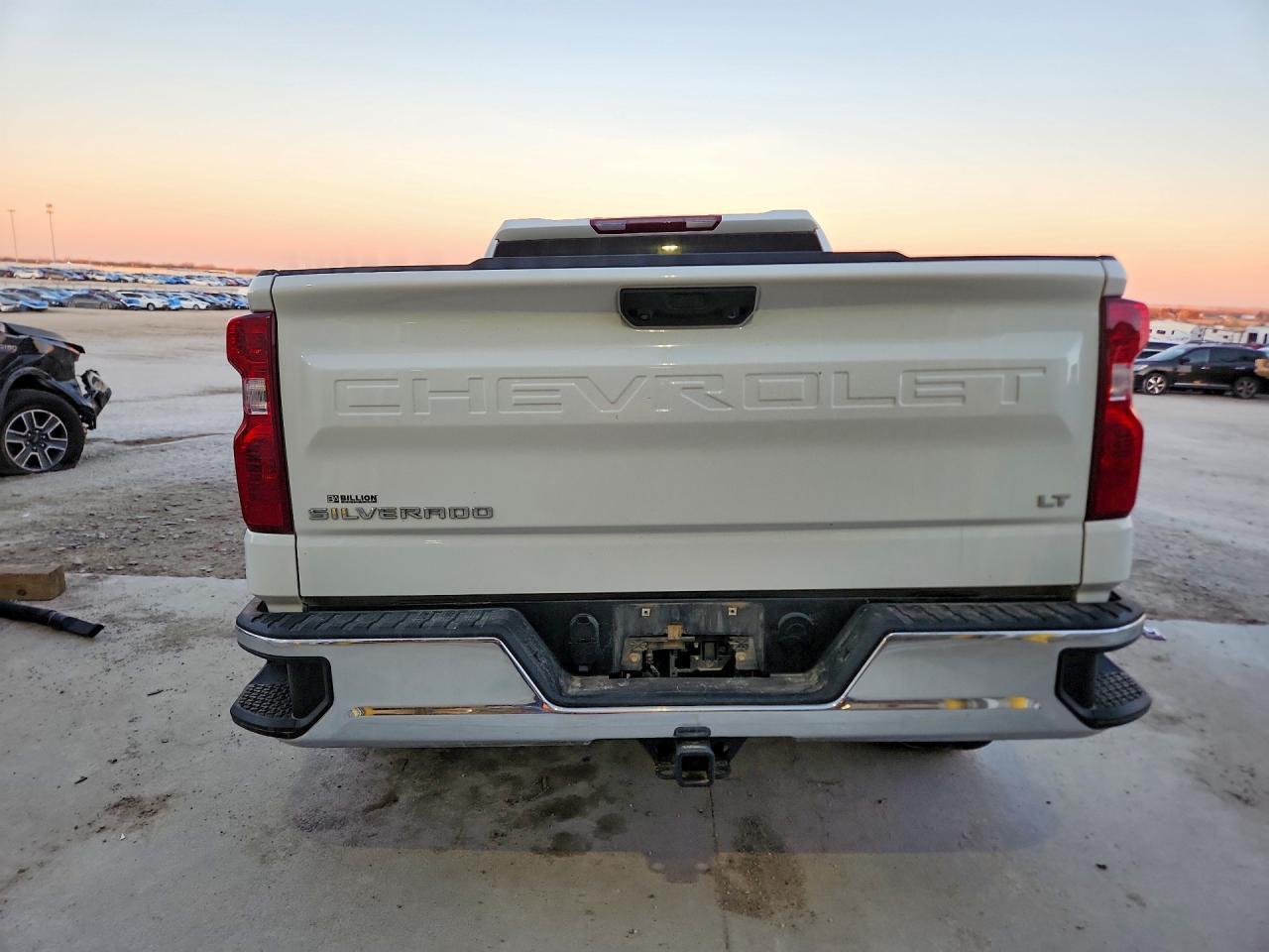 2025 Chevrolet Silverado K1500 LT