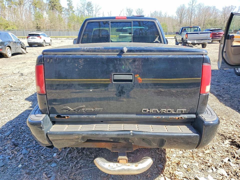 2000 Chevrolet S Truck S10