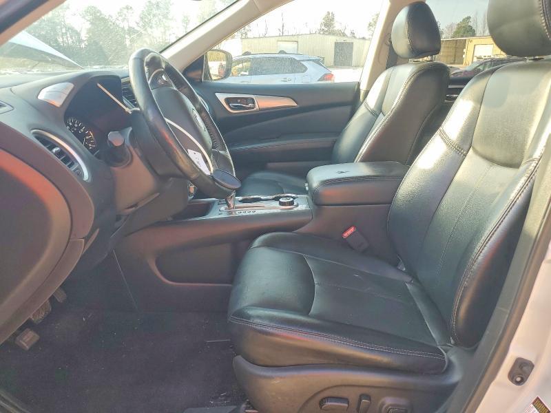 2020 Nissan Pathfinder sl