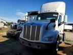 2017 Peterbilt 579-Semi Truck