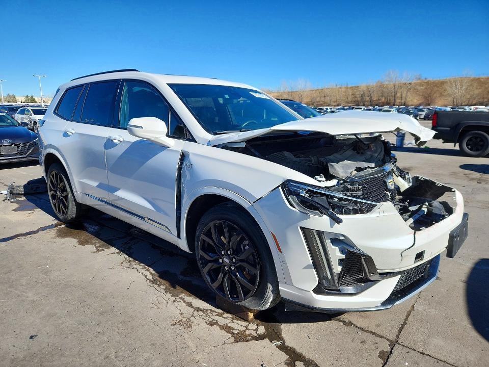 2020 Cadillac XT6 Sport