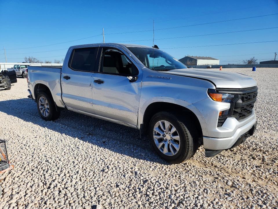 2022 Chevrolet Silverado C1500 Custom