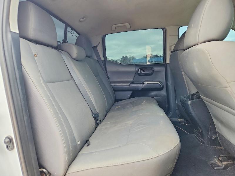 2017 Toyota Tacoma SR5 V6