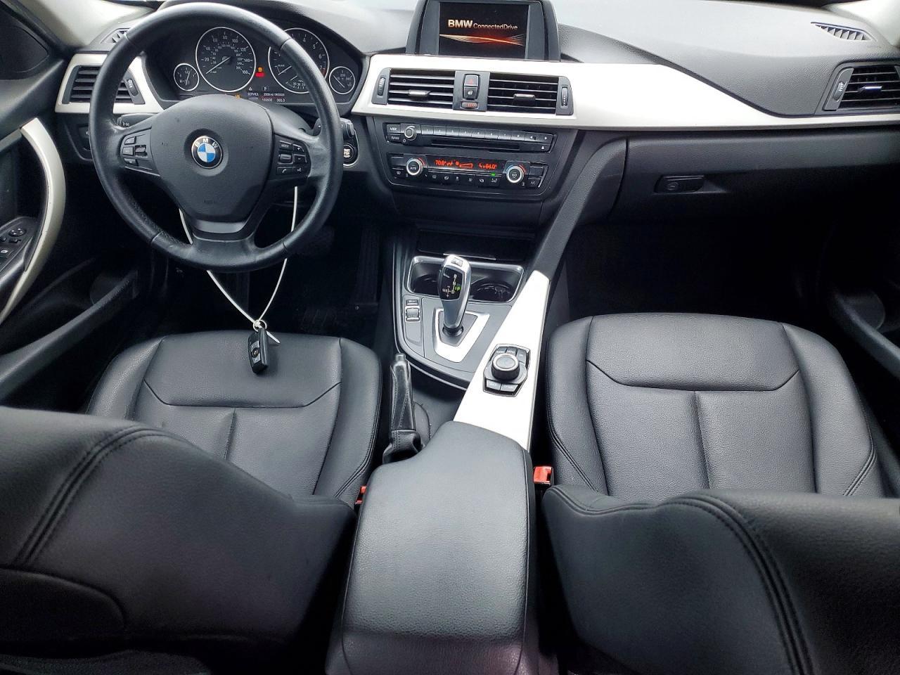 2015 BMW 320 i