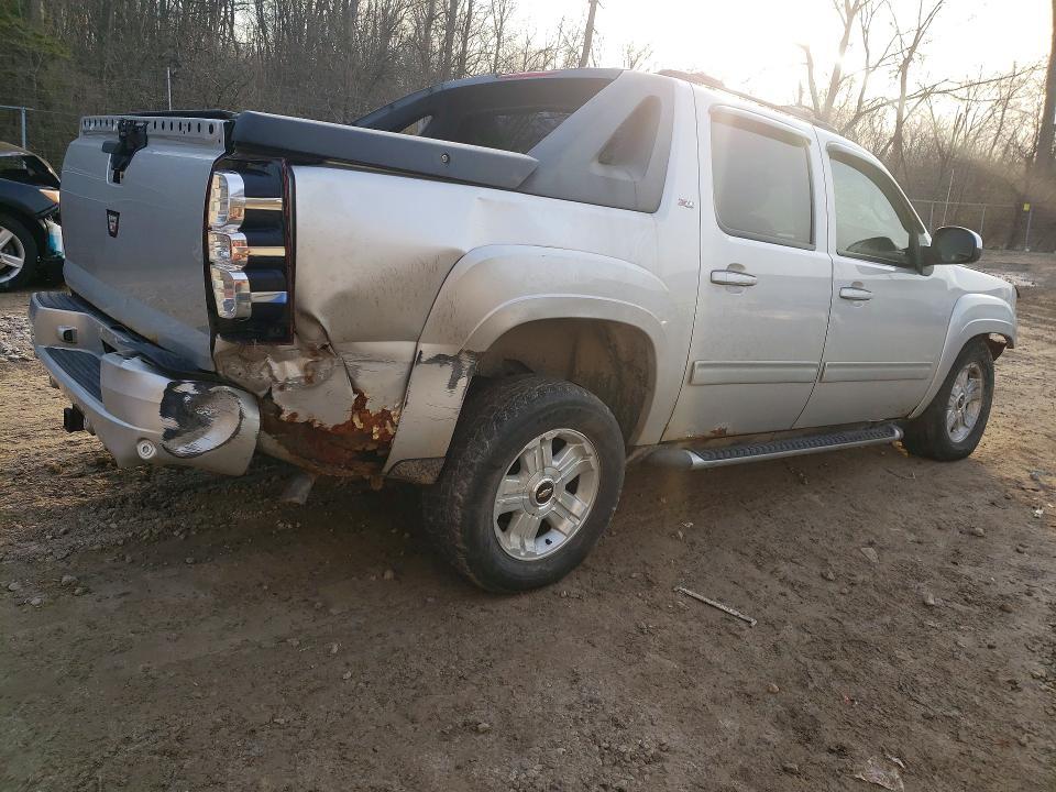 2011 Chevrolet Avalanche lt