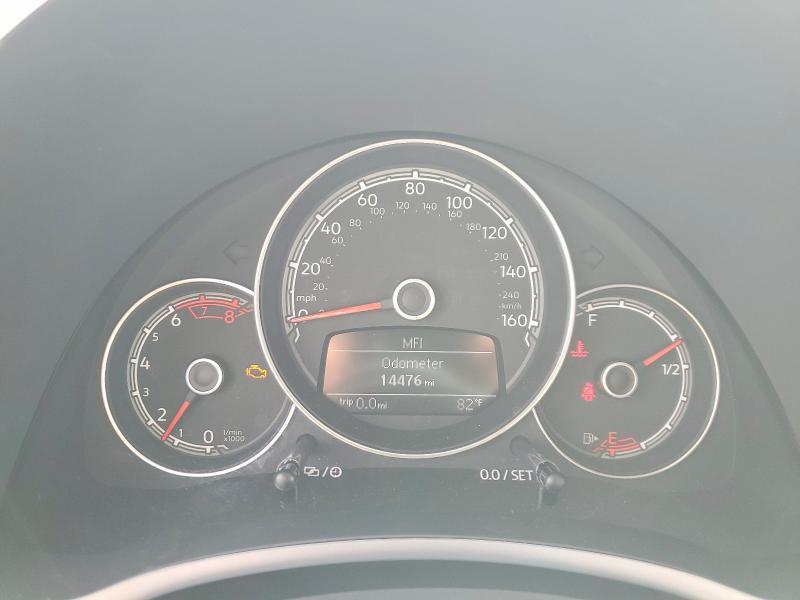 2017 Volkswagen Beetle s