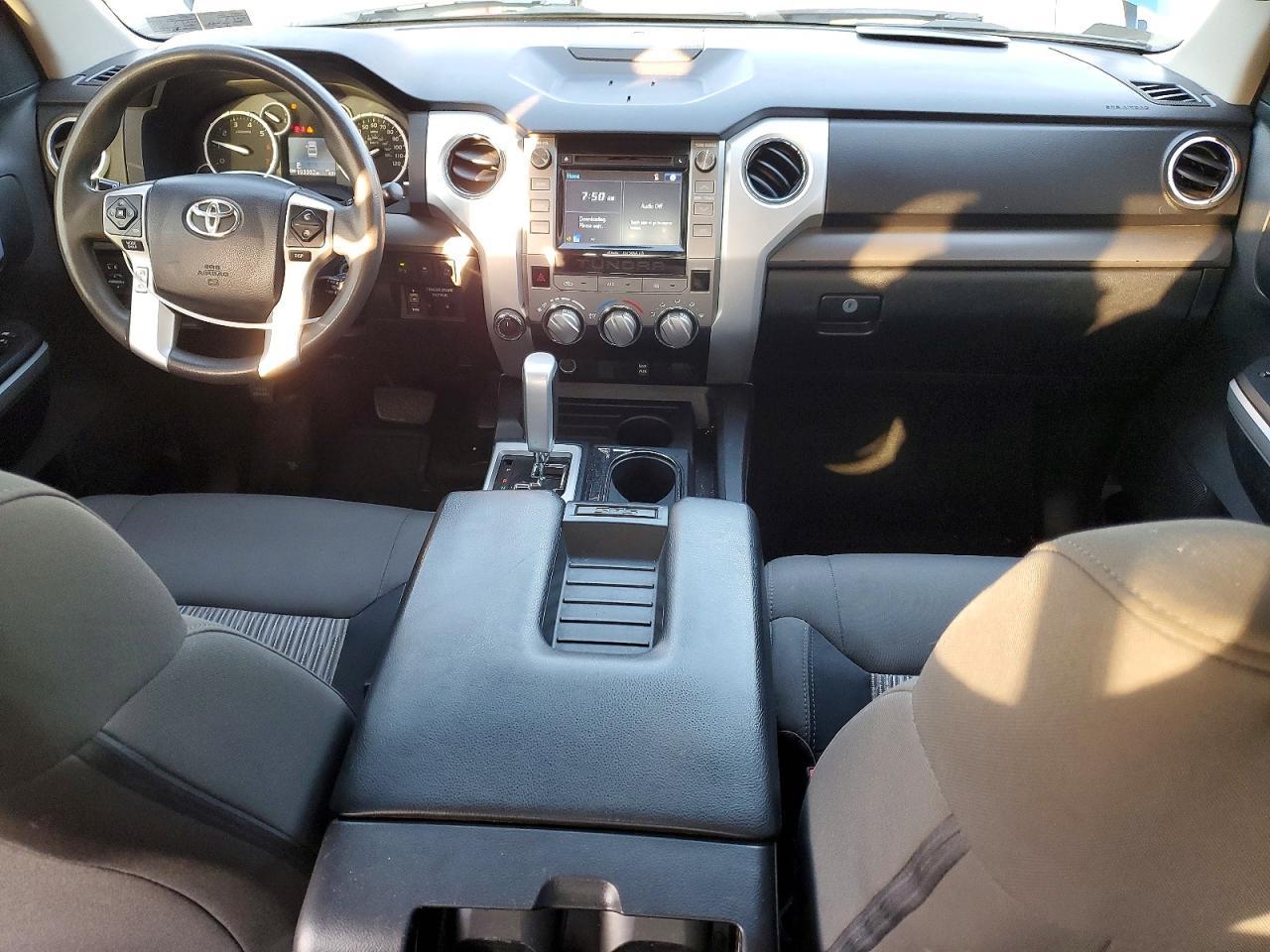 2016 Toyota Tundra SR5