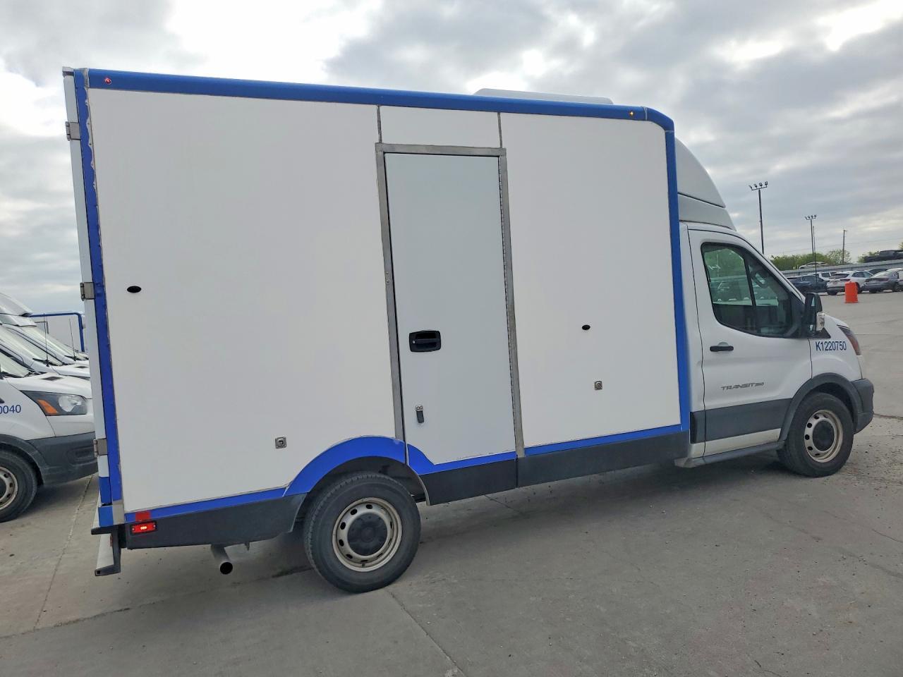 2022 Ford Transit Delivery Truck