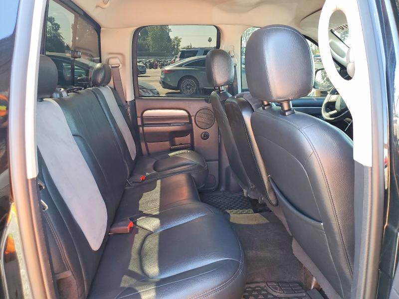 2004 Dodge Ram 1500 st